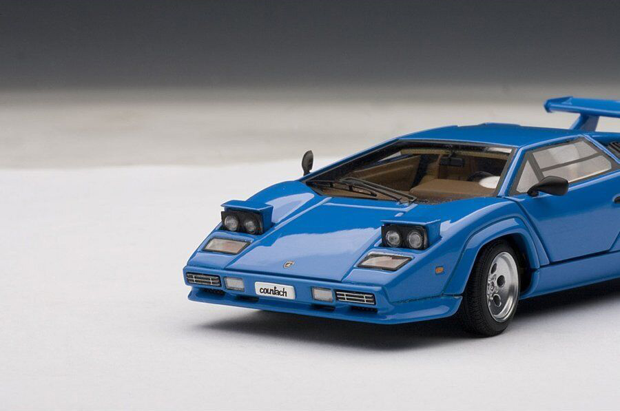 オートアート　箱付Lamborghini Countach 5000S 1/43 Lamborghini Countach 5000 S Blue Diecast Composite Model Car