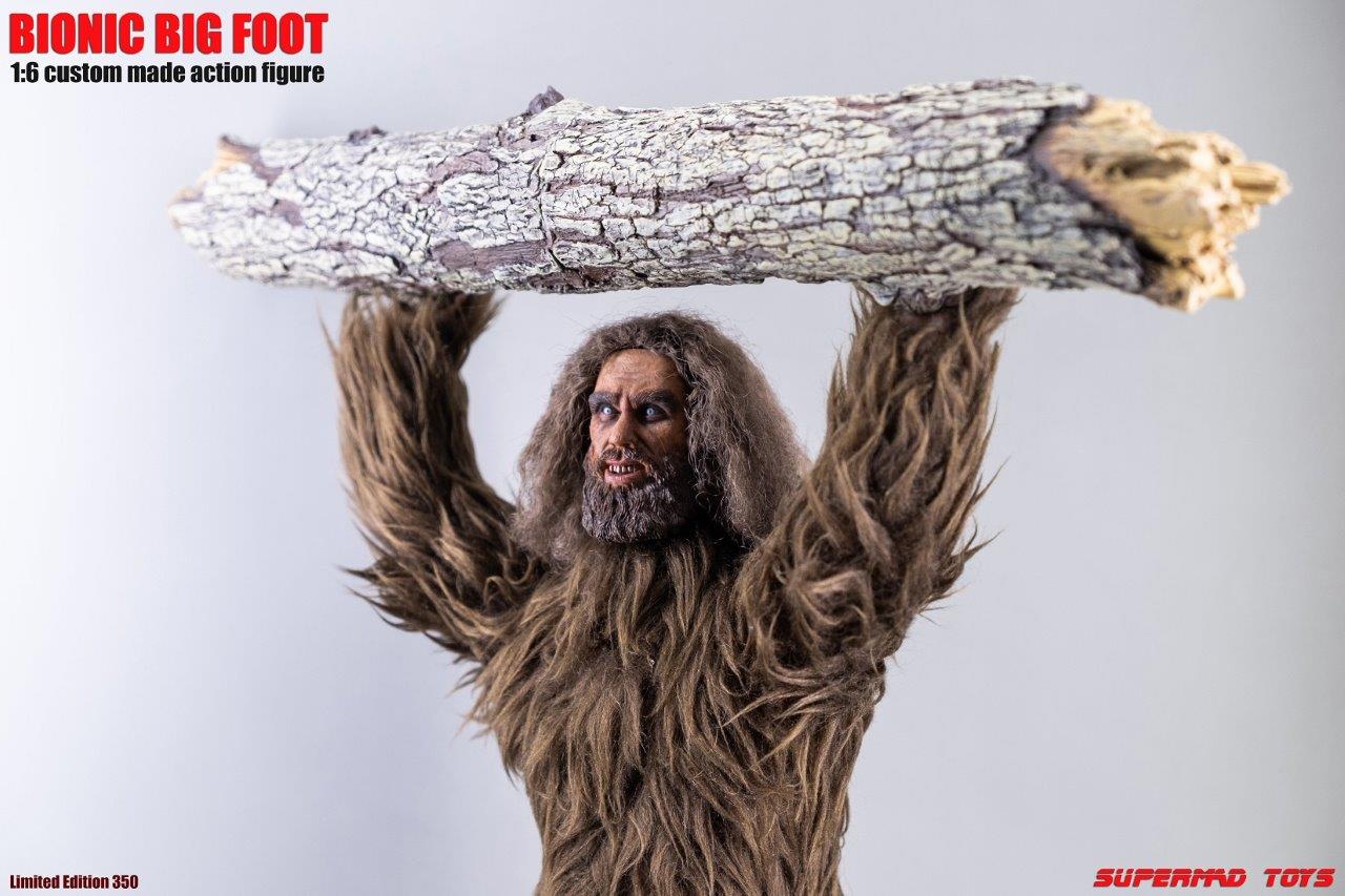 Supermad Toys Bionic Big Foot Limited Edition 350 Pcs 1/6 Figure