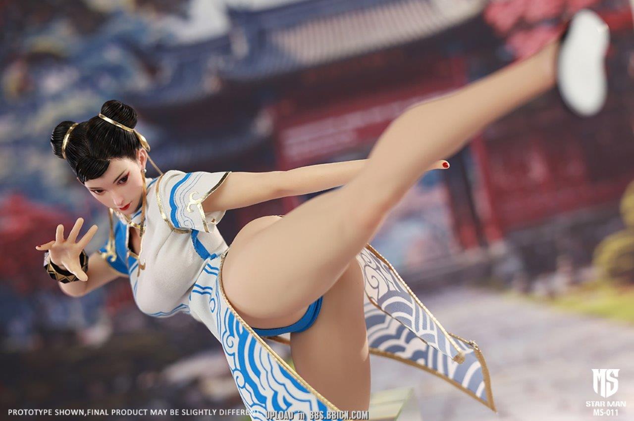 Star Man 1:6 Female Fighter Li Blue Cloud Patterned White