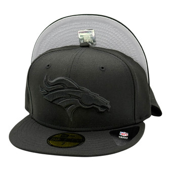 Denver Broncos New Era Black On Black 59FIFTY Fitted Hat