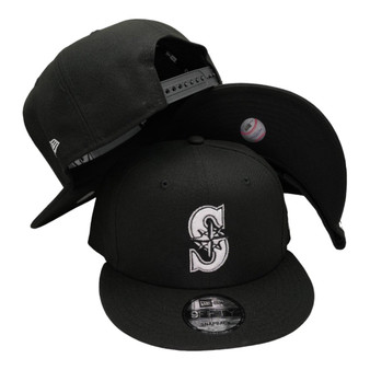 Seattle Mariners New Era Black And White 9FIFTY Adjustable Snapback Hat