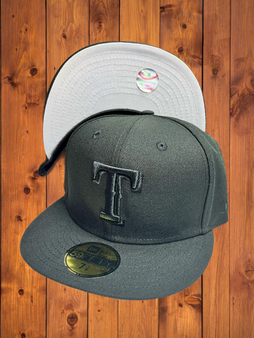 Texas Rangers New Era All Black On Black 59FIFTY Fitted Hat