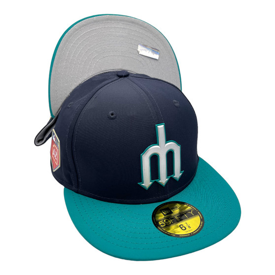 Seattle Mariners New Era Navy/Teal Bill With Liquid Chrome Patch On Side 2018 Spring Training Collection Pro-light 59FIFTY Fitted Hat
