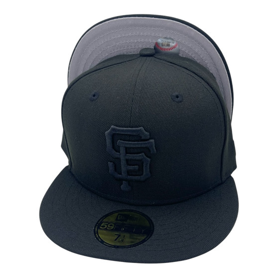 San Francisco Giants New Era Black On Black 59FIFTY Fitted Hat