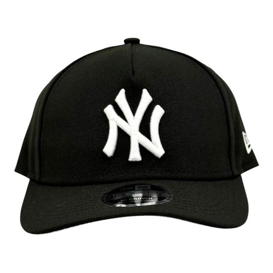 New York Yankees New Era Black With White With Gray Bottom 9FORTY M-Crown A-Frame Adjustable Snapback Hat