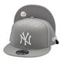 New York Yankees New Era light Gray Basic 9FIFTY Adjustable Snapback Hat