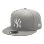 New York Yankees New Era light Gray Basic 9FIFTY Adjustable Snapback Hat