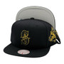 Seattle Mariners Mitchell & Ness Black With Metallic Gold Outline Adjustable Snapback Hat