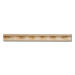Poplar Chair Rail Moulding- 13/16 x 2 1/2