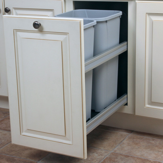 Soft-Close Under-Moun, Double 27qt, Platinum