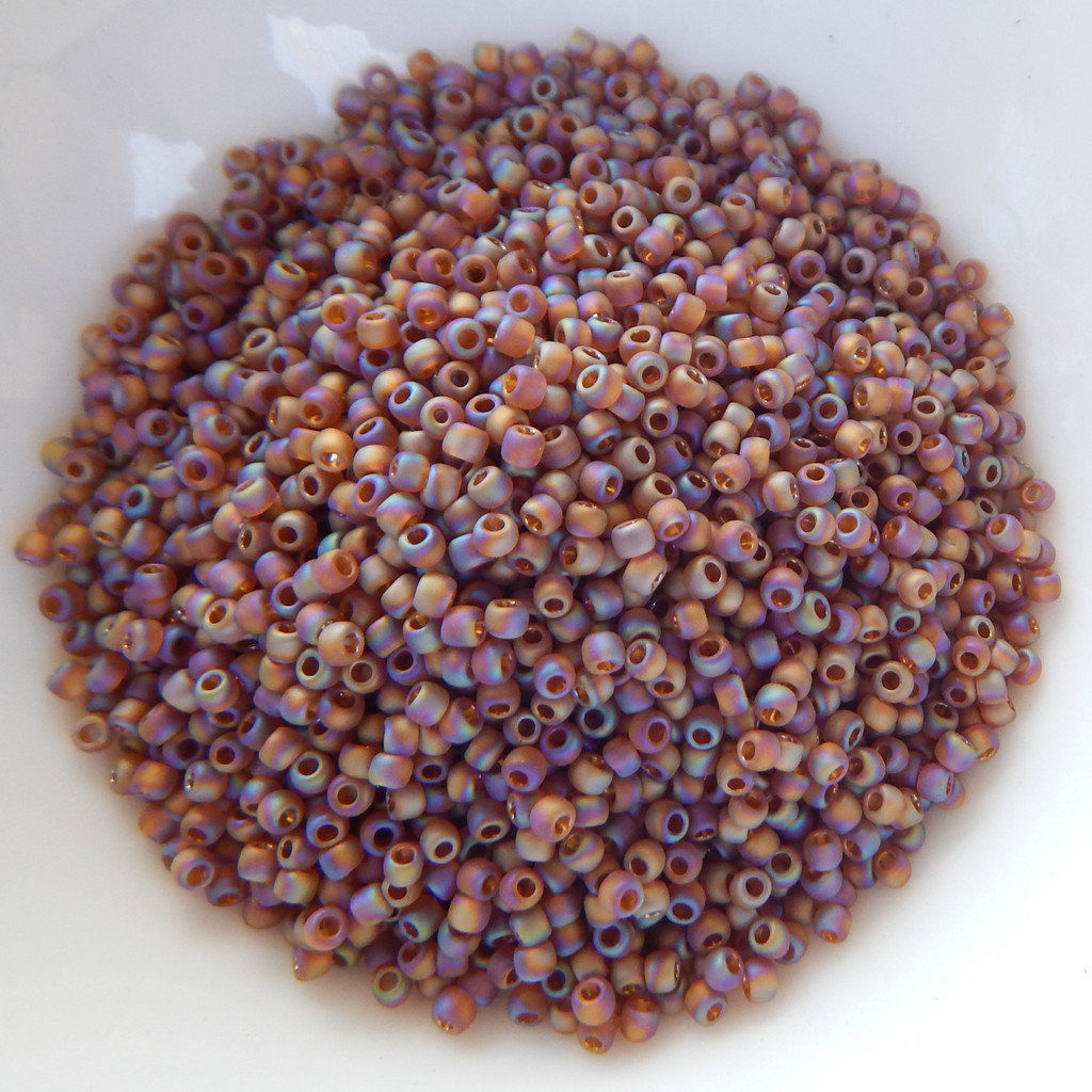 11/o TOHO 25 grams - Matte Transparent Smoky Topaz Rainbow - Seed Beads No. 177f