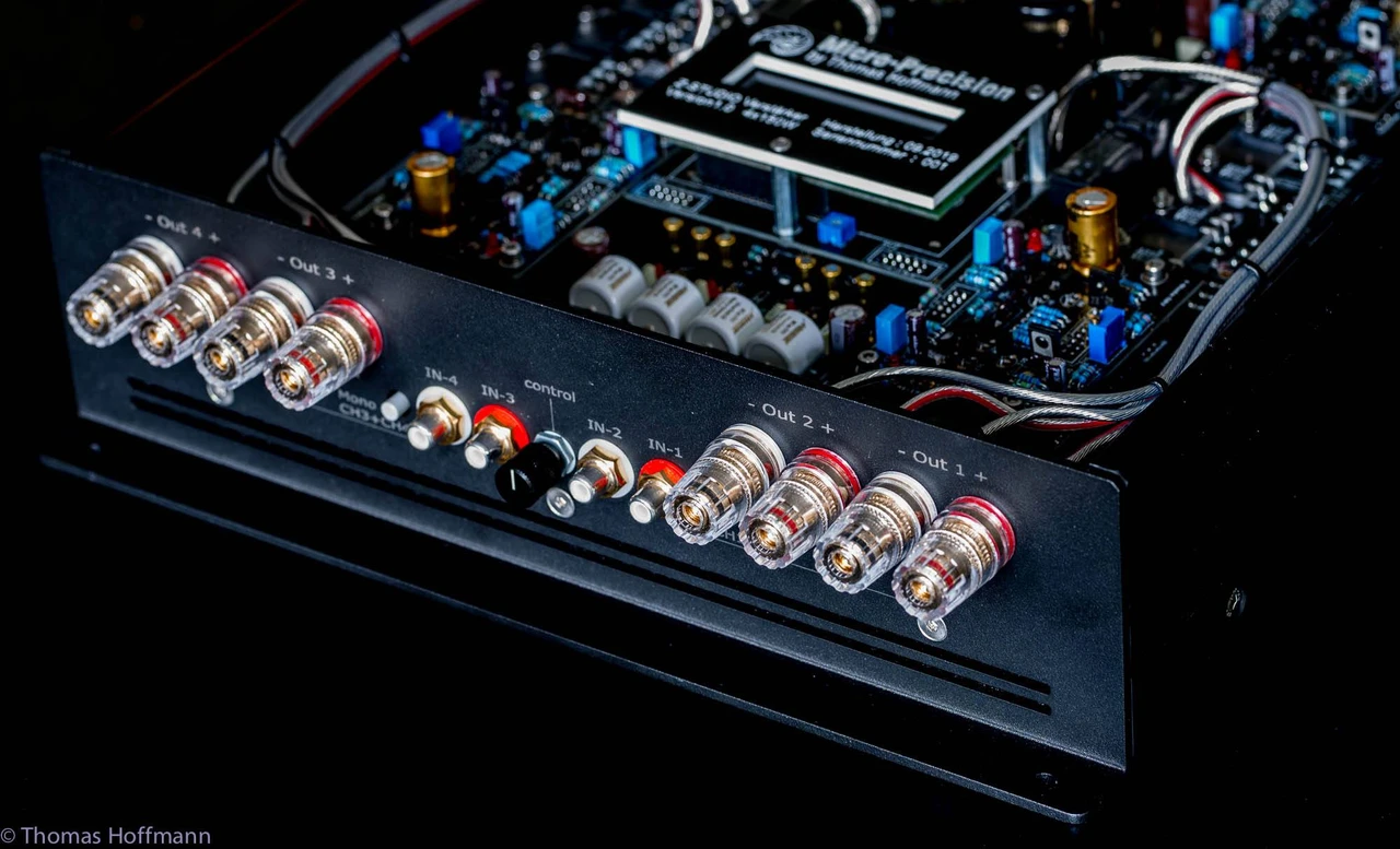 Micro Precision Z-Studio Z-ST 4c 4-Channel Amplifier