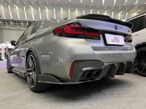 Carbon Fiber Rear Diffuser for BMW M5 F90 G30 540i M550i