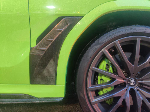 Carbon Fiber FRONT FENDER TRIM OVERLAY for BMW X6 G06 2020-ON Carbon Fiber FRONT FENDER TRIM OVERLAY for BMW X6 G06 2020-ON