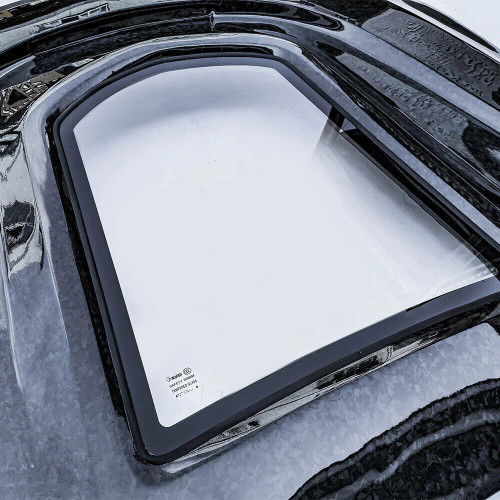 Carbon Tempered Glass Transparent Hood For Mercedes Benz 2015-2020 W205 Sedan C300 C43 C Coupe 2 Door 4 Door Ver.2 Carbon Tempered Glass Transparent Hood For Mercedes Benz 2015-2020 W205 Sedan C300 C43 C Coupe 2 Door 4 Door Ver.2