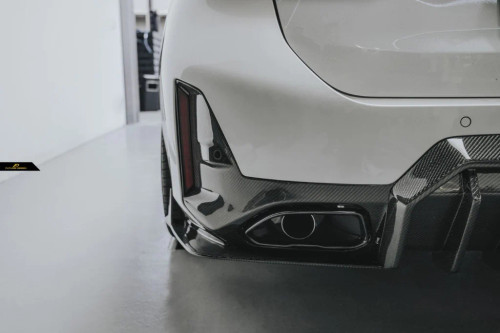 V1 Carbon Fiber Rear Diffuser for BMW G20 / G21 3 Series M340i 330i 2023-ON LCI V1 Carbon Fiber Rear Diffuser for BMW G20 / G21 3 Series M340i 330i 2023-ON LCI