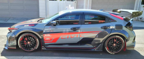 Carbon Fiber Side Skirts For Honda Civic 10th Gen & FK7 Hatchback Carbon Fiber Side Skirts For Honda Civic 10th Gen & FK7 Hatchback