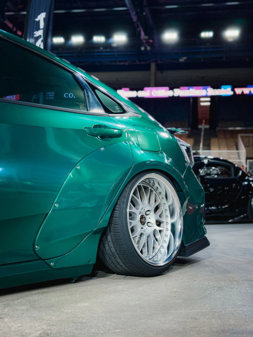 Carbon Fiber Widebody Wheel Arches Fender Flares Honda Civic 10th Gen & FK7 Hatchback Carbon Fiber Widebody Wheel Arches Fender Flares Honda Civic 10th Gen & FK7 Hatchback