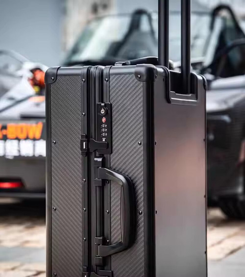 CFX Carbon fiber luggage compartment CFX Carbon fiber luggage compartment