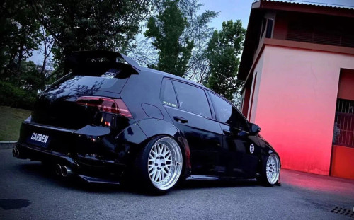 Carbon Fiber Widebody Side Skirts for Volkswagen Golf & GTI & Golf R MK7 MK7.5 (4 Pcs ) Carbon Fiber Widebody Side Skirts for Volkswagen Golf & GTI & Golf R MK7 MK7.5 (4 Pcs )