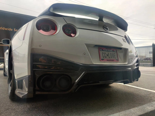 Nismo Style Polypropylene Rear Bumper & Carbon Fiber Rear Diffuser for Nissan GTR GT-R R35 2008-ON Nismo Style Polypropylene Rear Bumper & Carbon Fiber Rear Diffuser for Nissan GTR GT-R R35 2008-ON