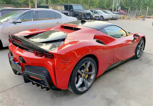 OEM Style Carbon Fiber  Side Skirts For Ferrari SF90 OEM Style Carbon Fiber  Side Skirts For Ferrari SF90