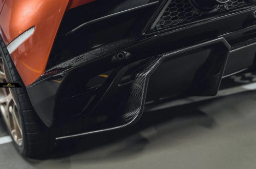 Carbon Fiber REAR DIFFUSER for Lamborghini Huracan EVO Carbon Fiber REAR DIFFUSER for Lamborghini Huracan EVO