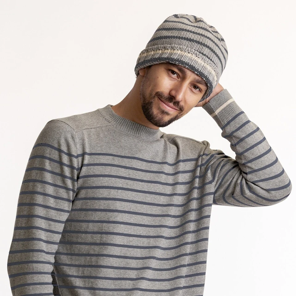 EVERLANE THE ORGANIC COTTON CHUNKY BEANIE IN HEATHER GRAY Everlane | Accessories | Everlane Womens Organic Cotton  main image 3