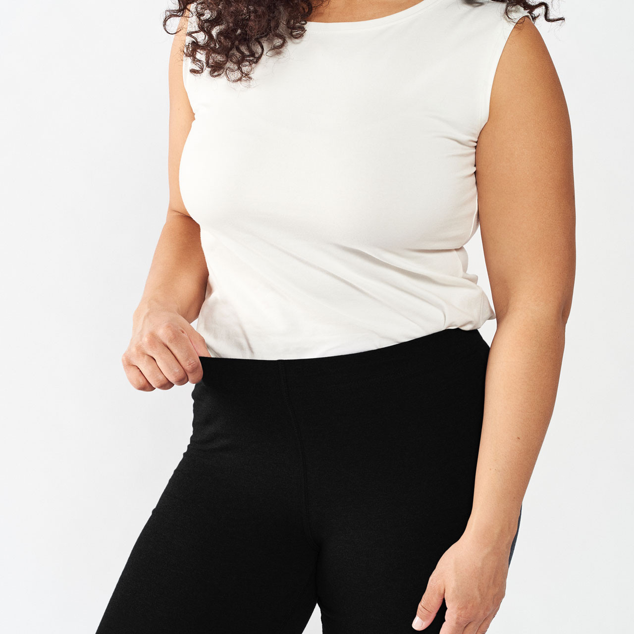 Buy White Leggings for Women by LYRA Online | Ajio.com