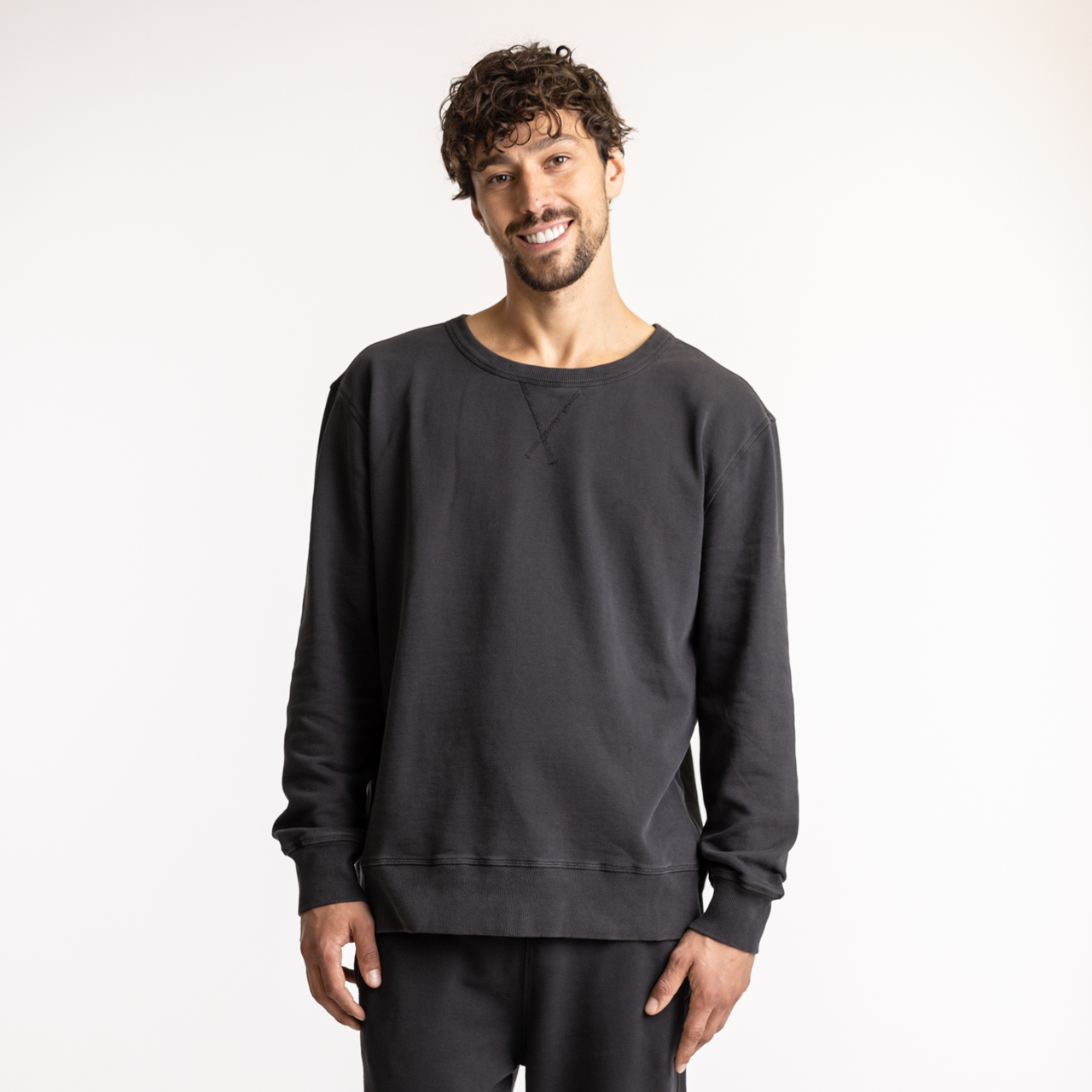 Classic_Crew_Sweatshirt_Front_