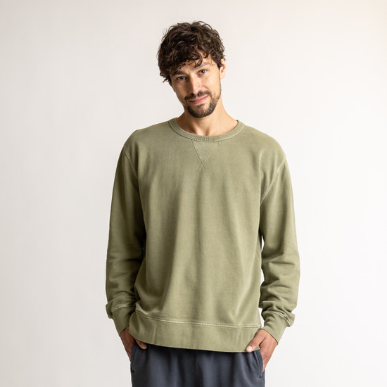 Classic_Crew_Sweatshirt_Front_