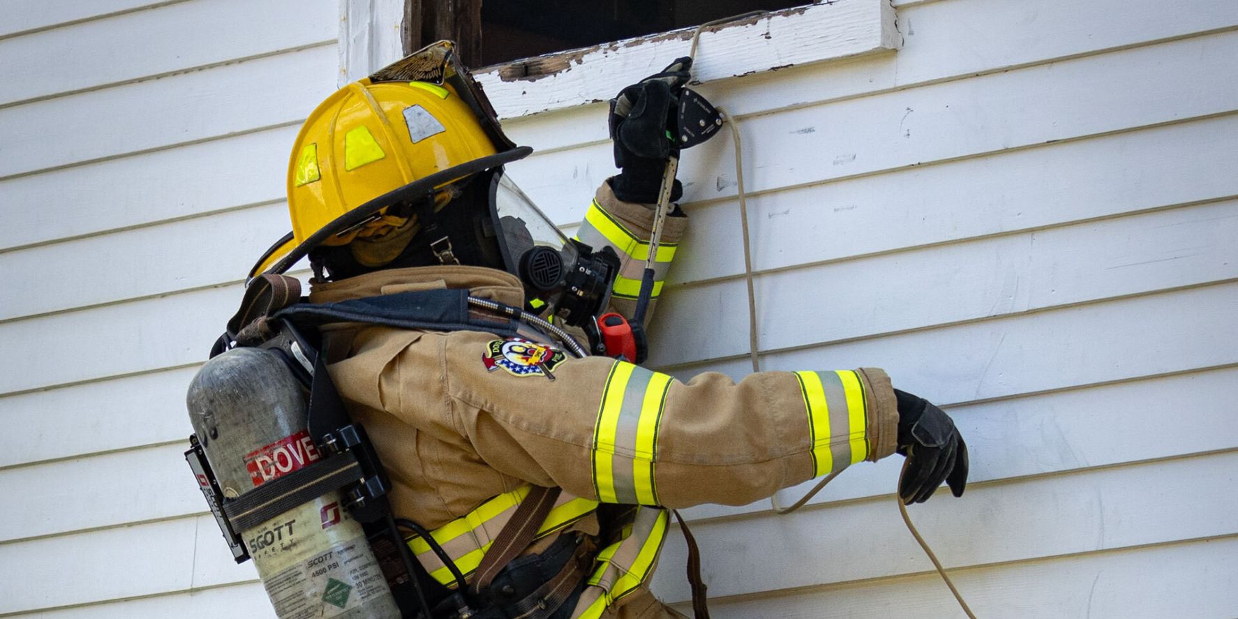 Fire Rescue Direct Personal Escape Systems for Fire and Rescue - RescueDirect.com