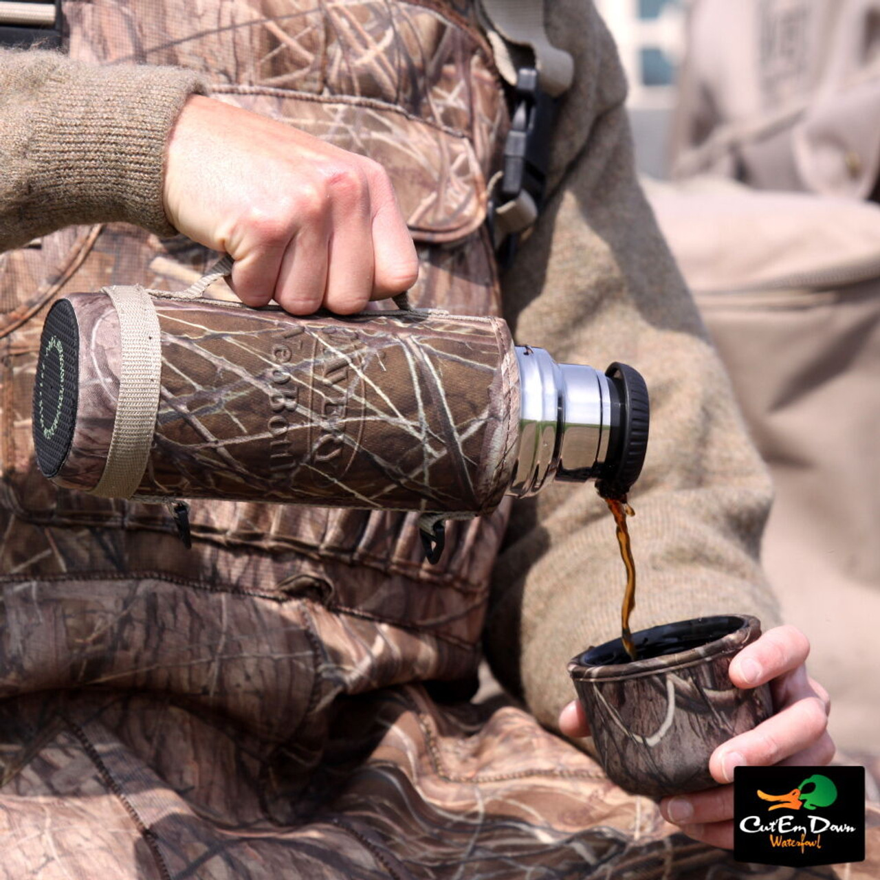 AVERY OUTDOORS NEOBOTTLE THERMOS BUCKBRUSH CAMO 750ML