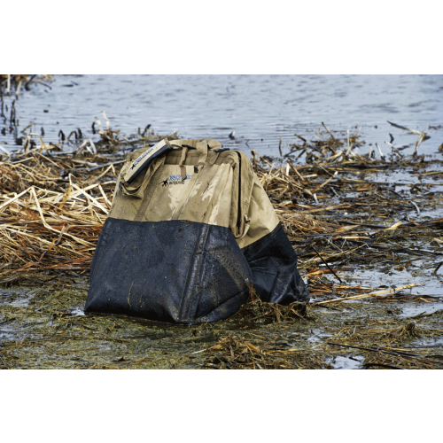 Rig'Em Right DP3 Light Decoy Bag