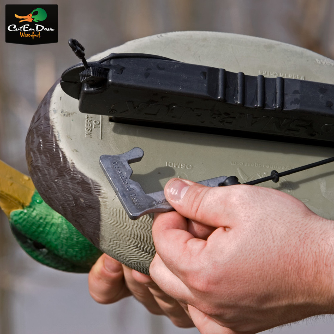 buy them safely Affordable shipping AVERY OUTDOORS GHG KEEL GRABBER