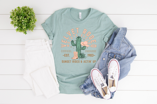 Cowgirl Paradise

Cowgirl, Rodeo, Cactus, Hat, Southern, Paradise, Tee, T-Shirt, Graphic