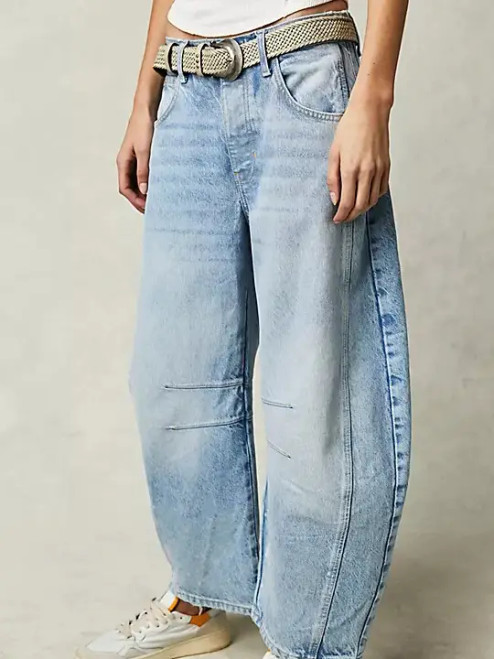 Girls Night Out Barrel Jeans