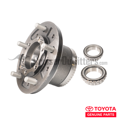 Front Wheel Hub Assembly w/ Bearings - Fits IFS 100 Series/LX470