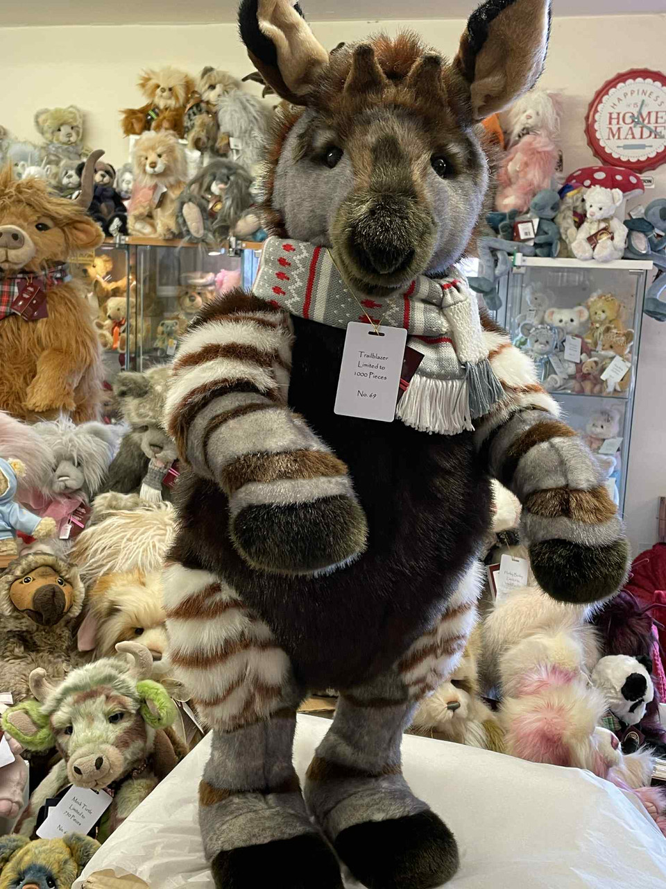 Charlie Bears Hoofprints - CB242458
