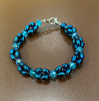 Handmade High Quality Sea Blue Bead and Crystal Bead Bracelet for Women