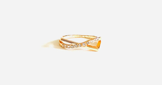 Eternal Golden Infinity Ring