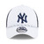 New York Yankees White New Era® Trucker 9FORTY Snapback