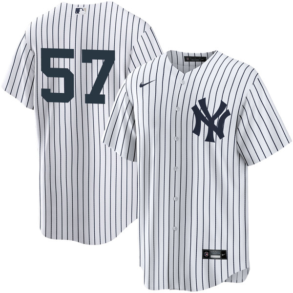 Kids New York Yankees NIKE® Scott Effross Home Player Jersey at SportsWorldNewYork