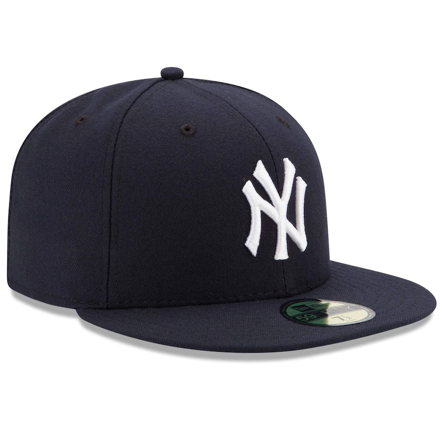 New York Yankees Wordmark Men's Nike Dri-FIT MLB Visor.