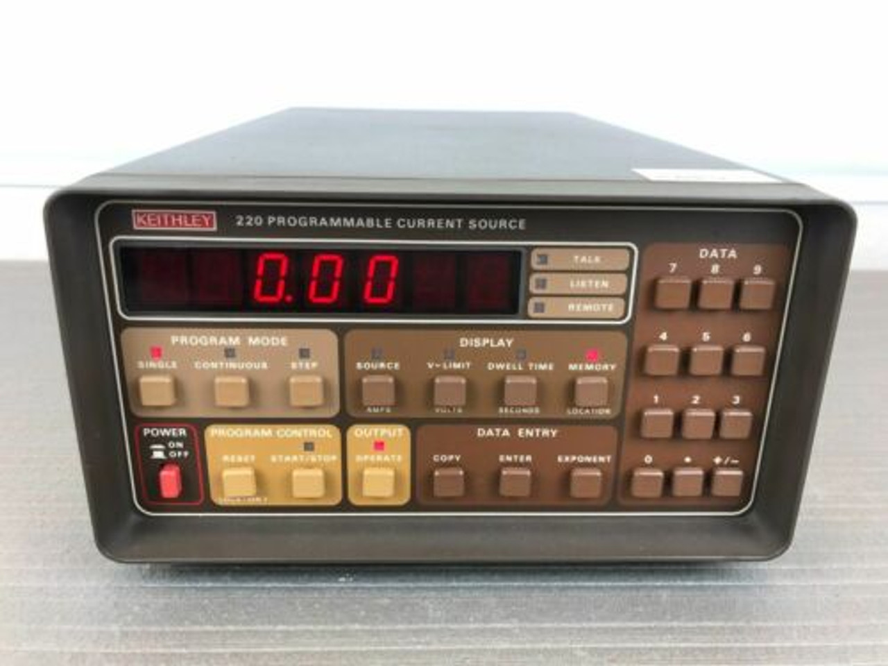 Keithley 220 Programmable Current Source FRESH CALIBRATION W/ CERT
