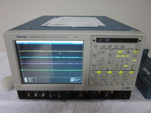 Tektronix TDS6154C 4 Channel, 15GHz, 40 GS/s Digital Oscilloscope - CALIBRATED!