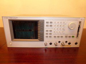 Agilent E5100A High Speed Network Analyzer w/ Options 001/010/101 - CALIBRATED!