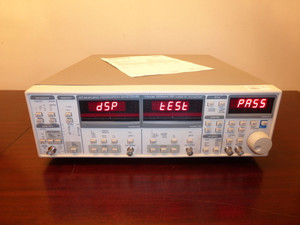 Stanford Research SR844 25 kHz to 200 MHz RF Lock In Amplifier - CALIBRATED!