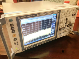 Rohde Schwarz FSV30 10 Hz - 30 GHz Signal/Spectrum Analyzer - CALIBRATED!