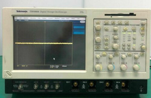 Tektronix TDS6604 4 Channel 6 GHz 20 GS/s Digital Oscilloscope - CALIBRATED!